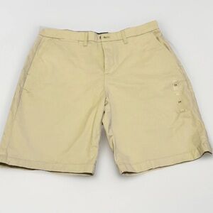 NWT Tommy Hilfiger TH Flex Men’s Shorts Khaki Size 33 (Measures 36) 9” Inseam